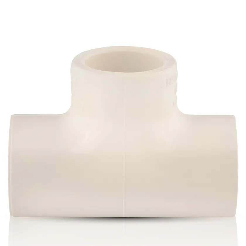 IUSA TEE CPVC 1-1/2" (38MM) (616205)